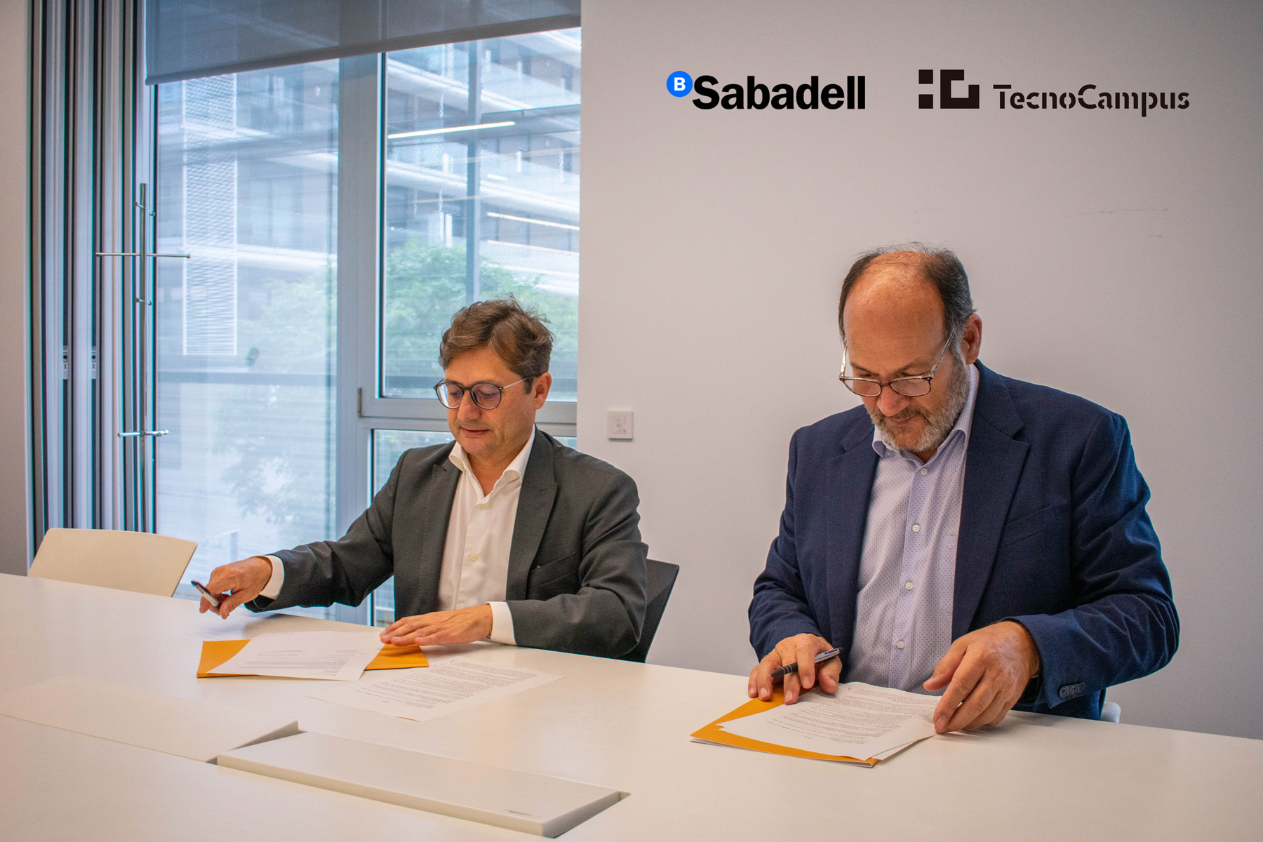 conveni Sabadell TecnoCampus Premis Creatic