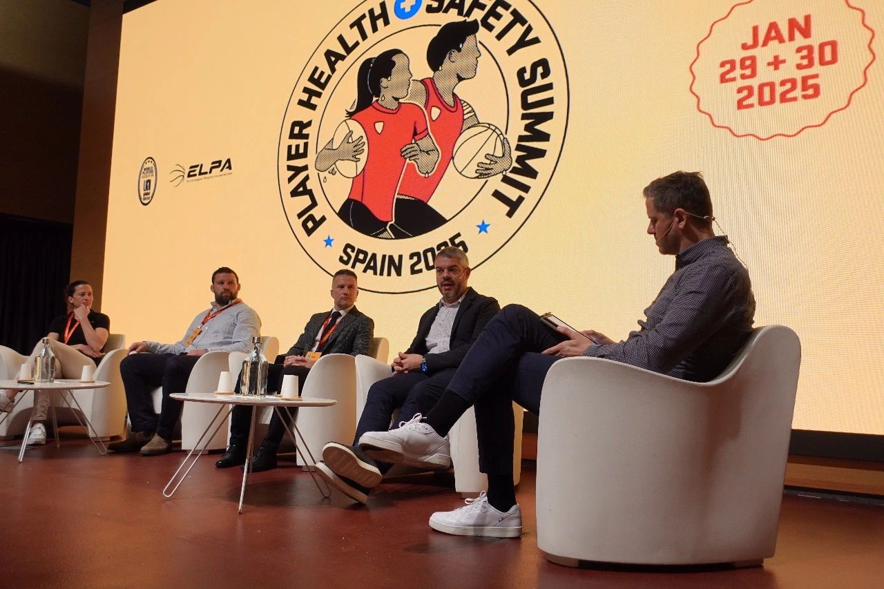 congrés d'esportistes celebrat al centre de congressos del TecnoCampus