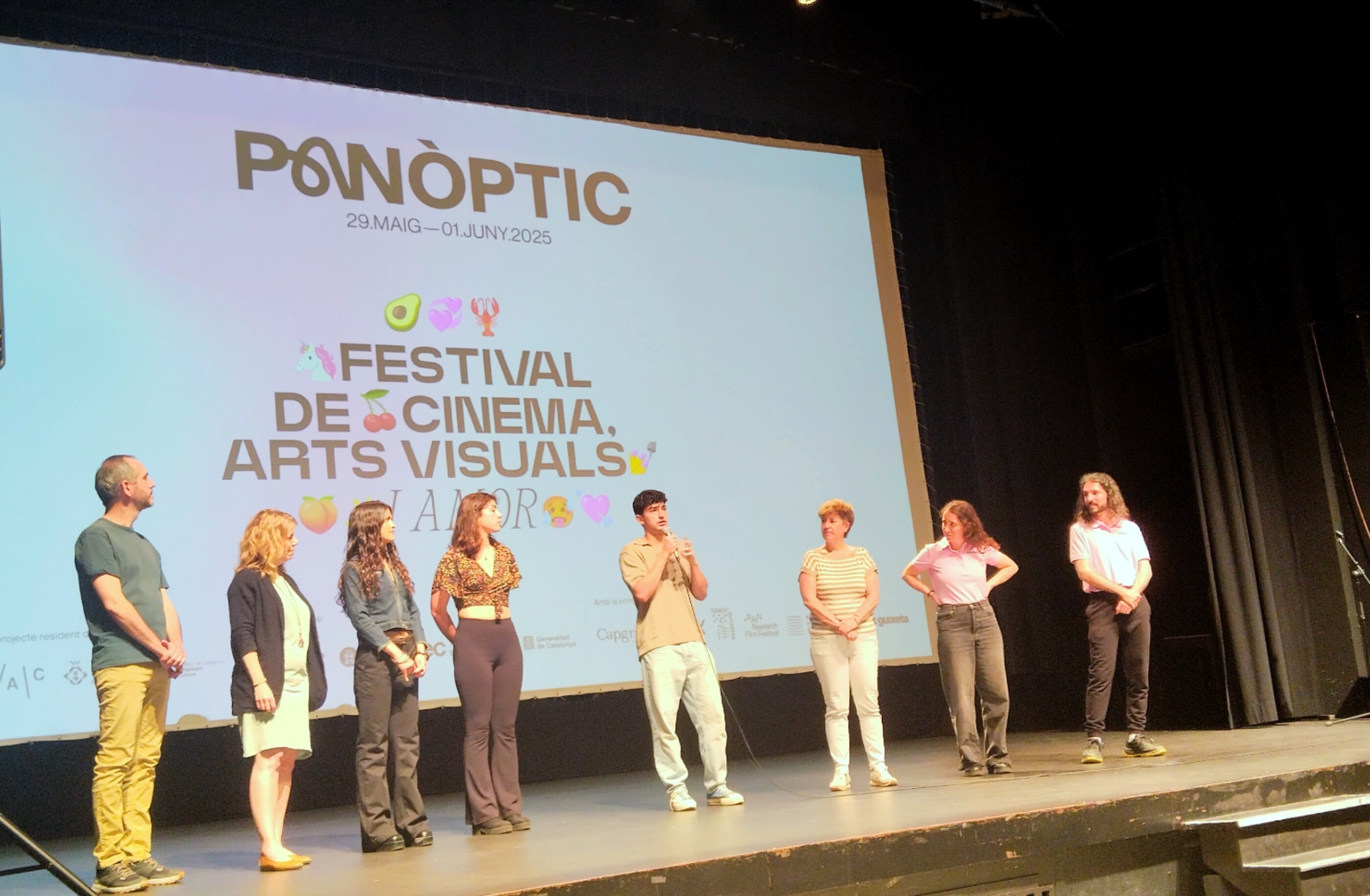 El curtmetratge Sad, dirigit i realitzat per alumnes del Grau en Mitjans Audiovisuals, inaugura el festival de cinema i arts visuals Panòptic