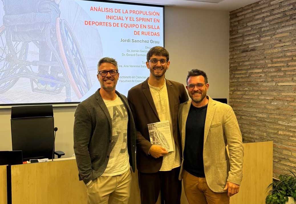 El professor Jordi Sánchez obté el cum laude en la defensa de la tesi doctoral