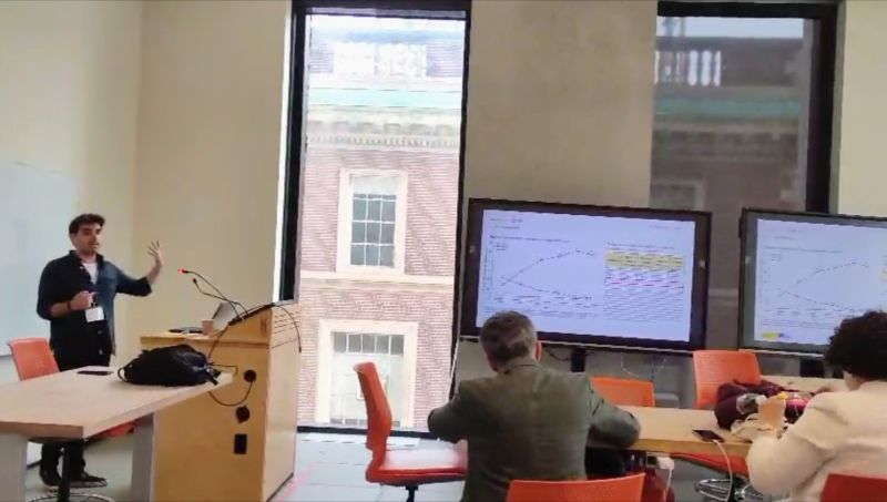 El professor Guillermo Antuña, durant la intervenció al World Congress of Business History